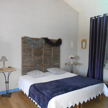 Bed & Breakfast Le Relais Du Grand Logis Civrieux